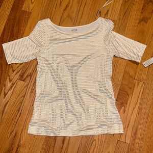 Boatneck elbow shirt